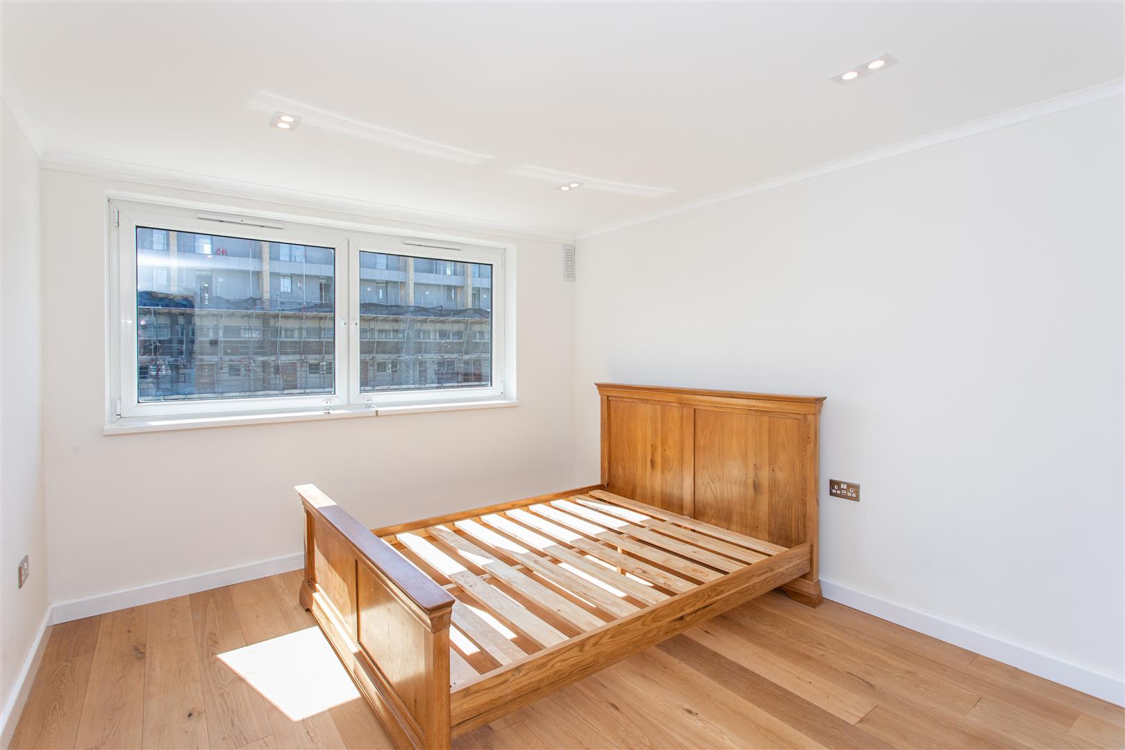 1 bed property in Southern Grove, Mile End